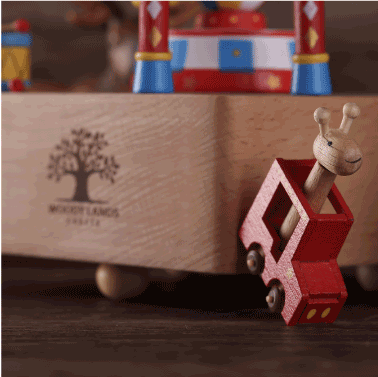 Wooden Music Box - Circus - Yellow Submarine tune